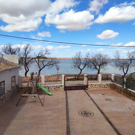Appartement Los Patos à Villafranca de los Caballeros Extérieur photo